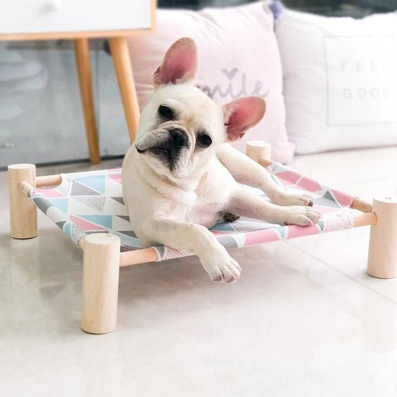 PETLounge – Cama Elevada de Lienzo y Madera
