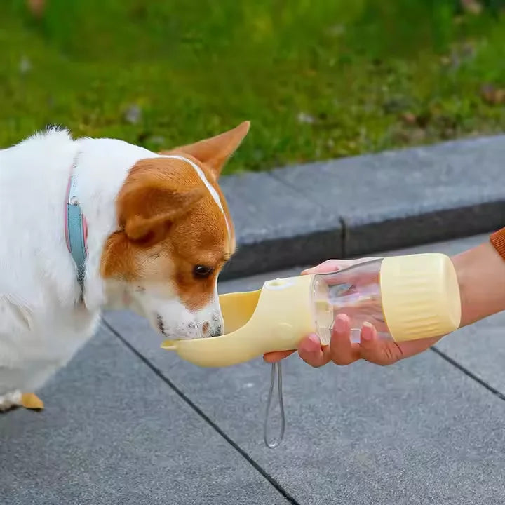 HydraPet™ – Botella 2 en 1 para Agua y Comida de Mascotas
